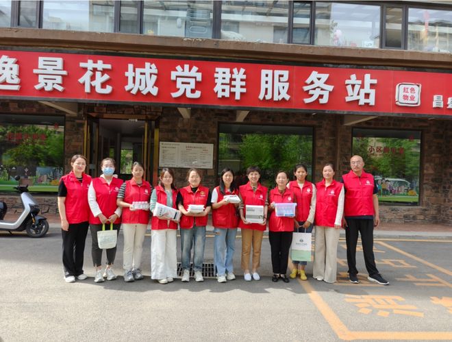 垣曲縣人民醫(yī)院走進(jìn)包聯(lián)小區(qū)開展特殊群體上門醫(yī)療服務(wù)(圖1)